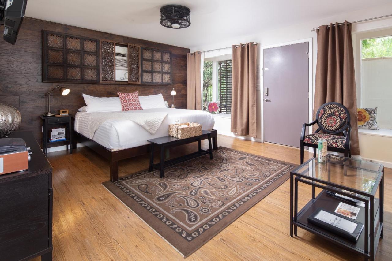 Hotel Flora And Fauna Wimberley Extérieur photo
