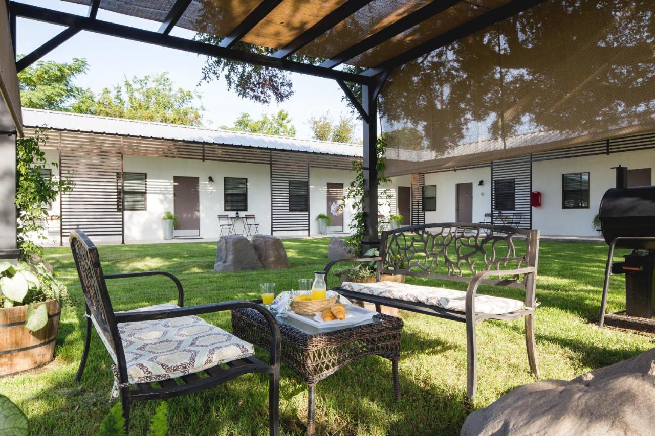 Hotel Flora And Fauna Wimberley Extérieur photo